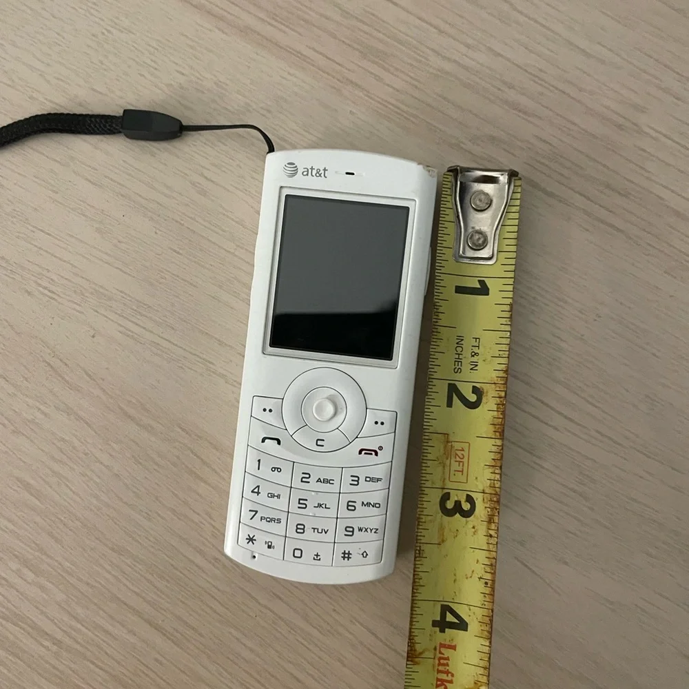Vintage Pantech 2007 Cellphone (water damage)